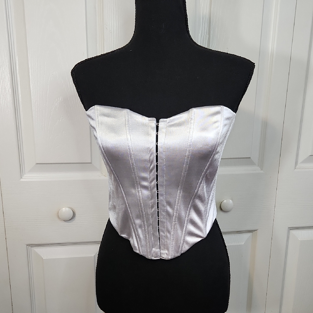Windsor Silver Hue Corset Top SZ Med Hook & Loop Going Out Y2K Layering‎ Sexy